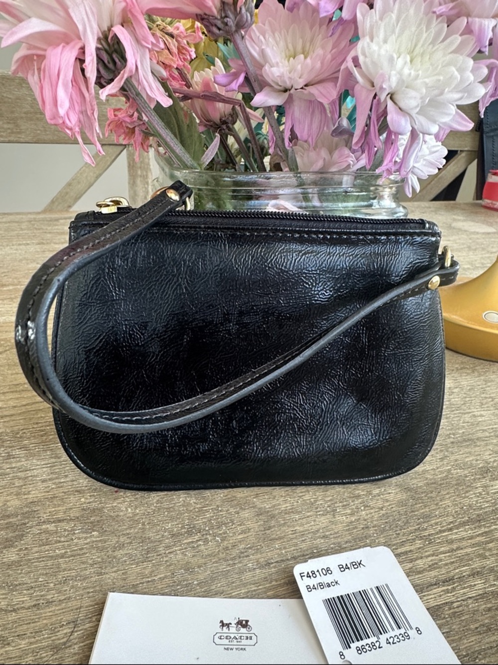 Coach Poppy Black Leather Wristlet NWT - Picture 3 of 4